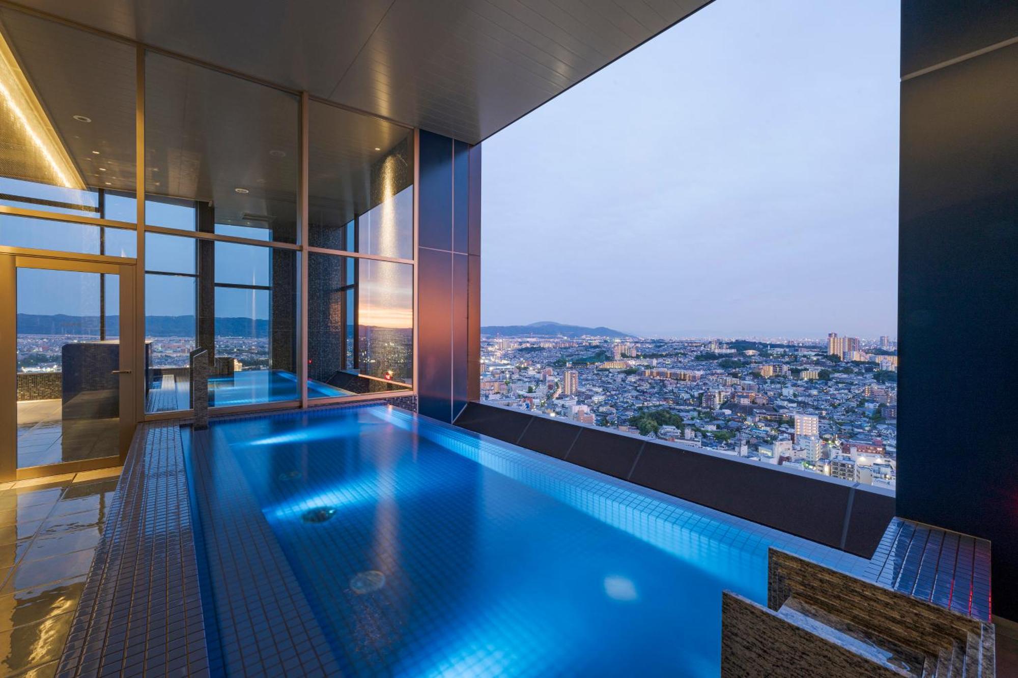 Candeo Hotels Osaka Hirakata Exteriör bild