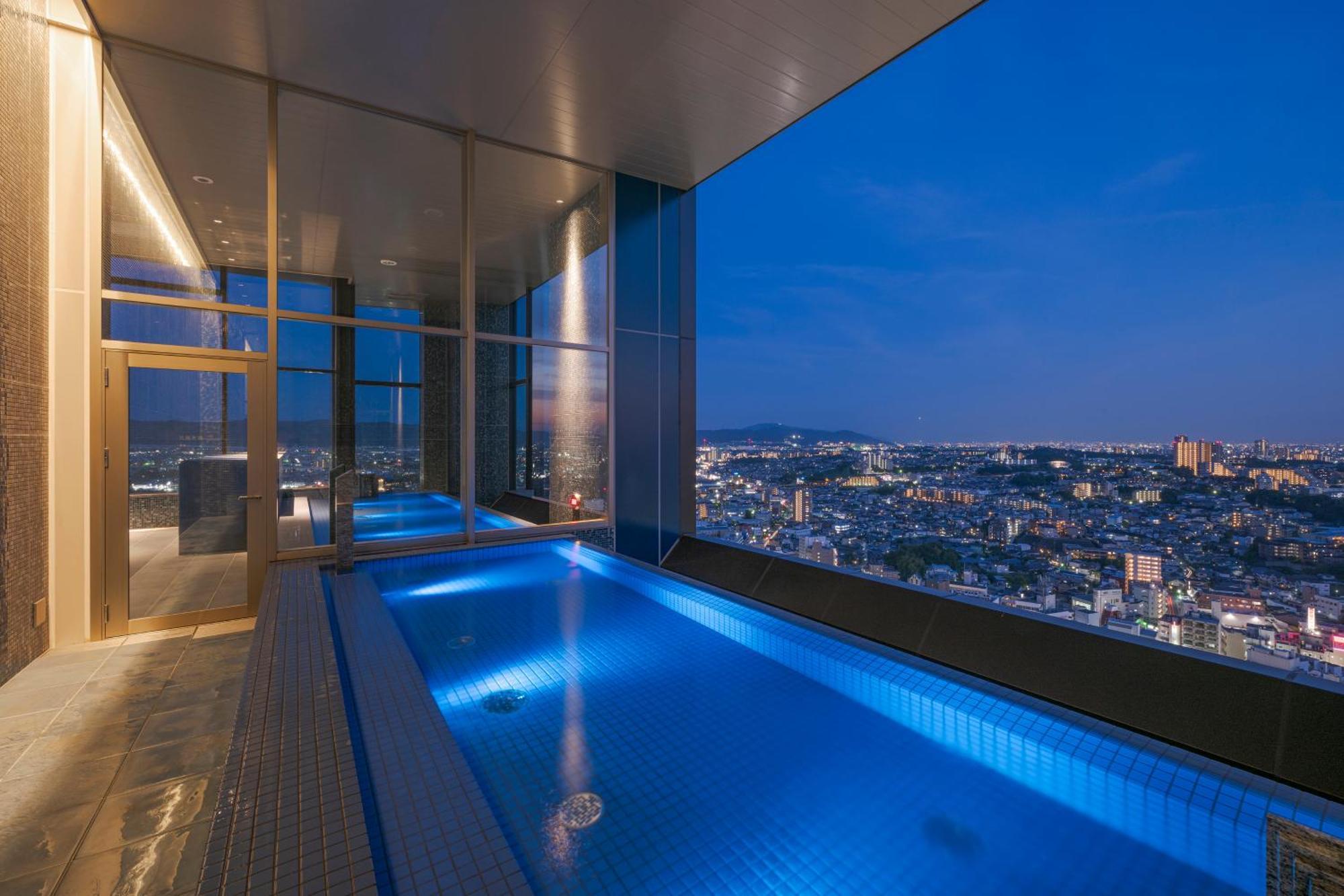 Candeo Hotels Osaka Hirakata Exteriör bild